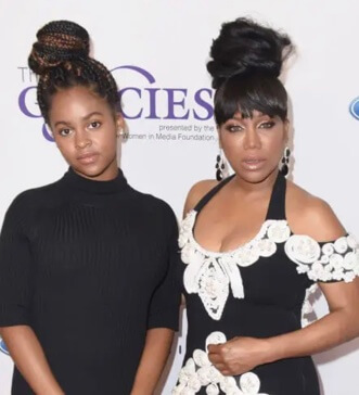 Bailei Knight with her mom, Michel'le Denise Toussant.